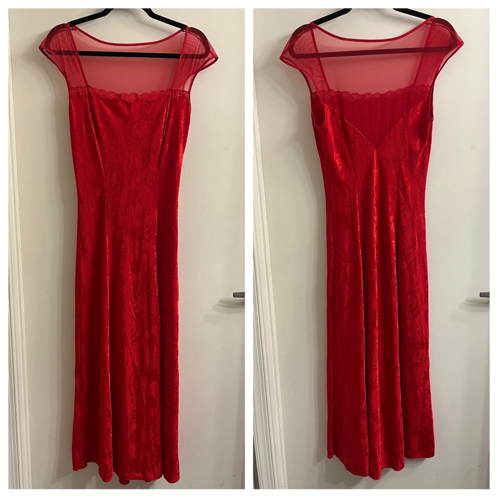 Victoria’s Secret Vintage Gold Label Red Satin Mesh Dress Size Medium - Picture 2 of 9